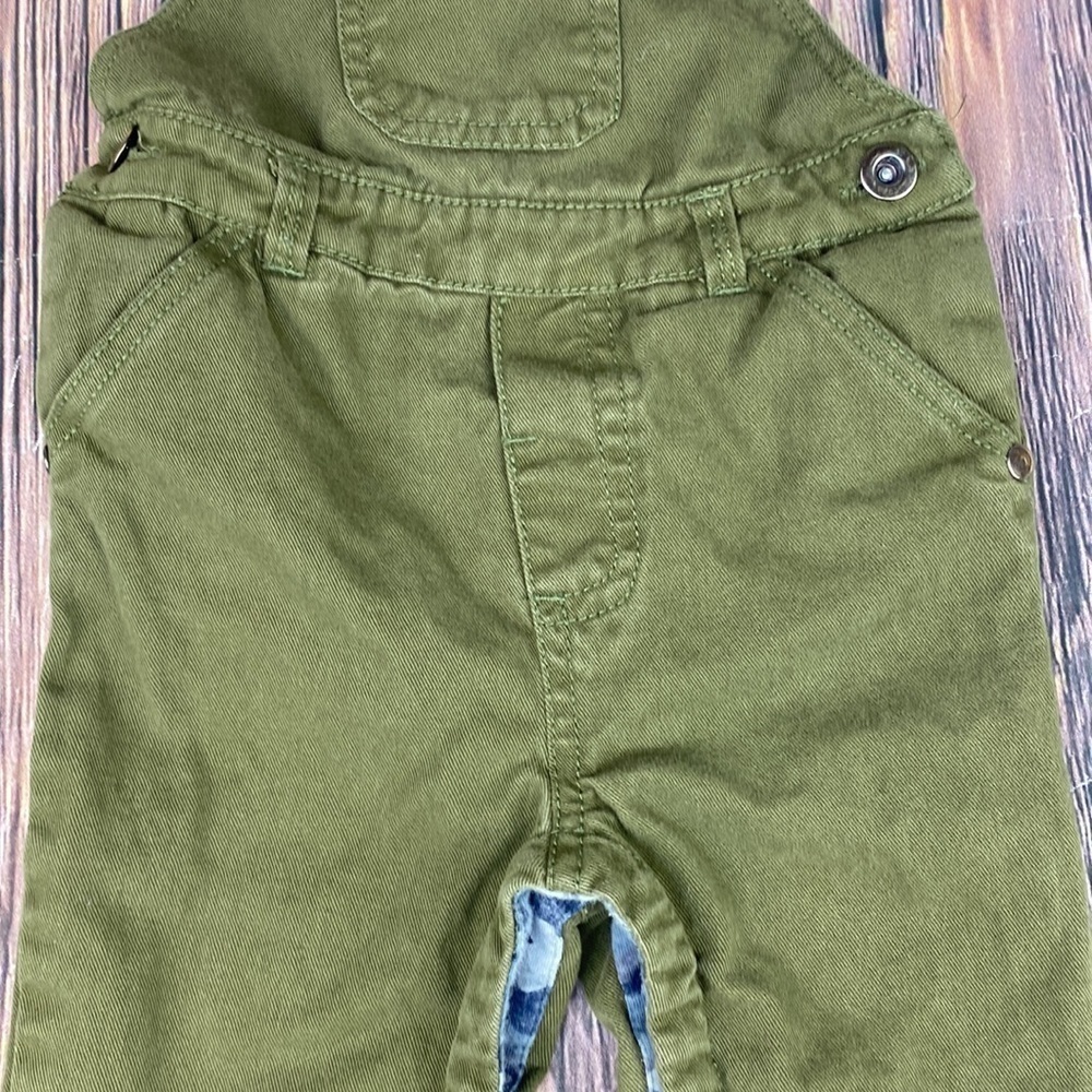 Tommy Bahama Infant Green Overalls- Size 6-9 months - Picture 3 of 10